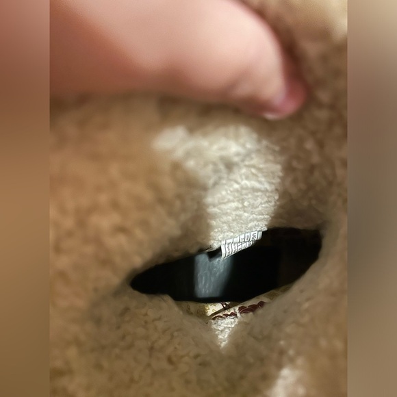 Ugg Carnegie Taupe Gray Nubuck Leather Shearling Studded Wedge Platform Boots 7 - Picture 12 of 12